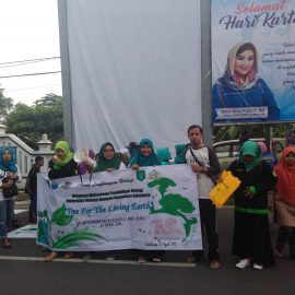 Memperingati Hari Bumi, HIMABIO UNIVET Bagikan 250 Bibit Tanaman