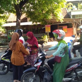 Peduli Korban Banjir, HMP P.Biologi Lakukan Penggalangan Dana untuk Banjir di Banten